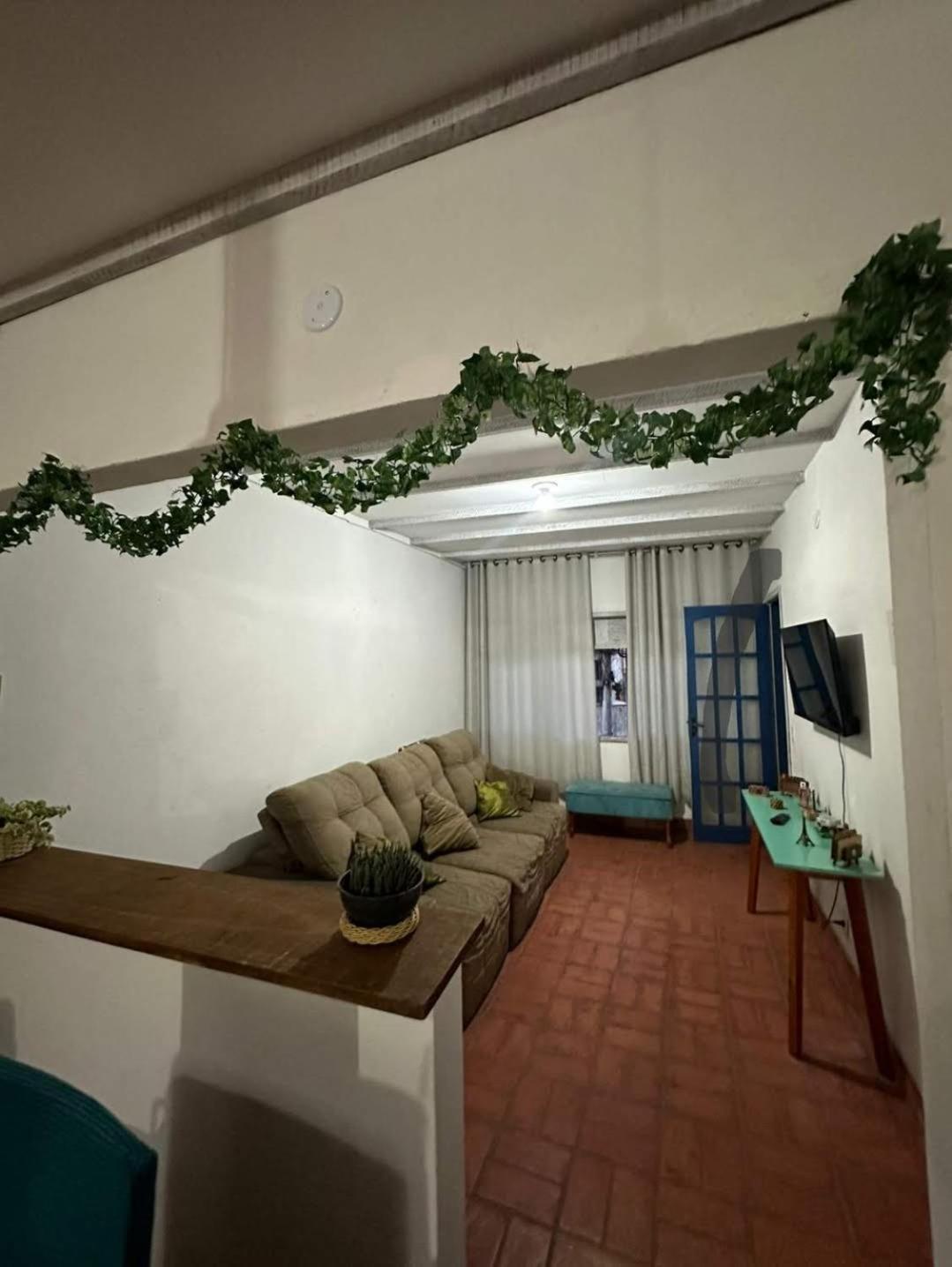 Homestay Com Ar A 500m Da Espaco Aconchego Do Gugu *